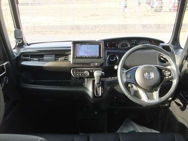 HONDA N BOX CUSTOM 2019