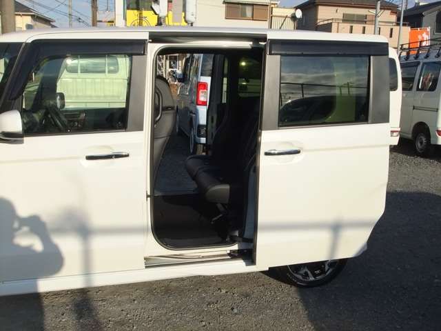 HONDA N BOX CUSTOM 2019