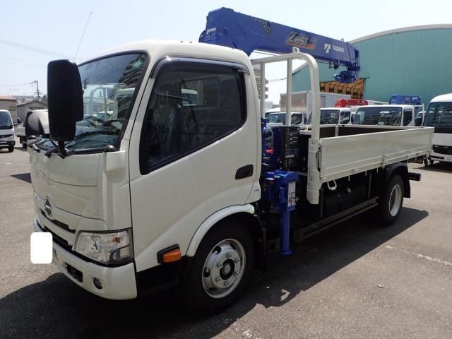 HINO DUTRO 2025