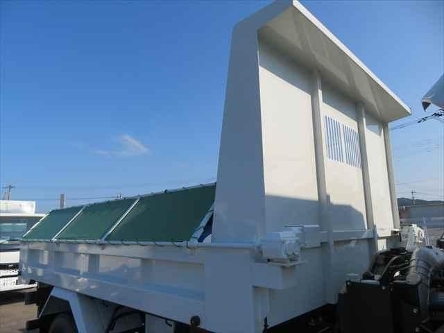 MITSUBISHI FUSOU FIGHTER 2025