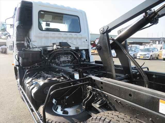 MITSUBISHI FUSOU FIGHTER 2025