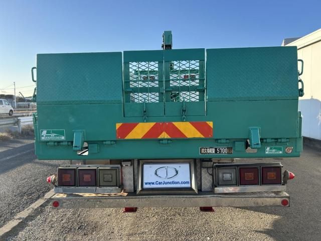 MITSUBISHI FUSOU FIGHTER 2006