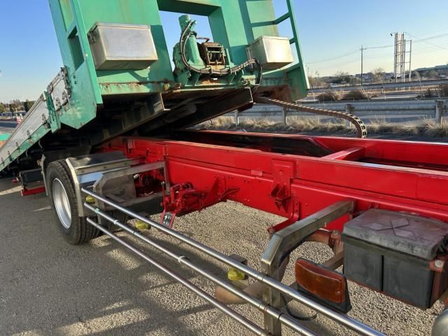 MITSUBISHI FUSOU FIGHTER 2006