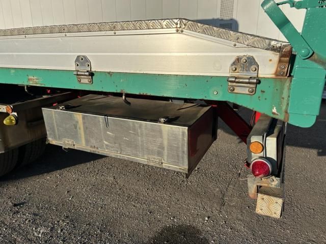 MITSUBISHI FUSOU FIGHTER 2006