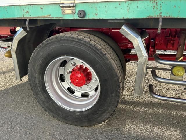 MITSUBISHI FUSOU FIGHTER 2006