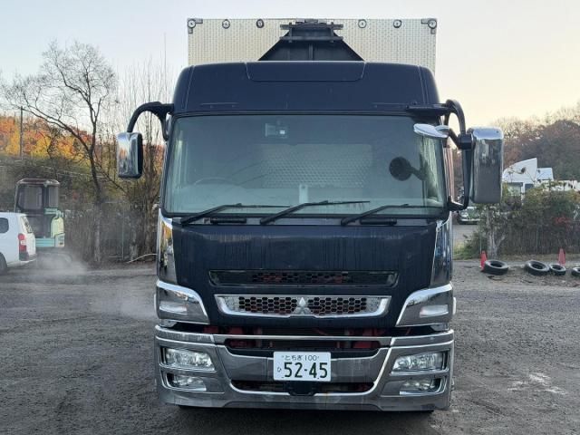 MITSUBISHI FUSOU SUPER GREAT 2016