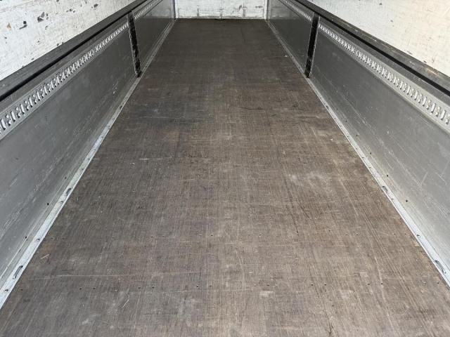 MITSUBISHI FUSOU SUPER GREAT 2016