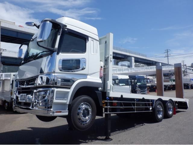 MITSUBISHI FUSOU SUPER GREAT 2025