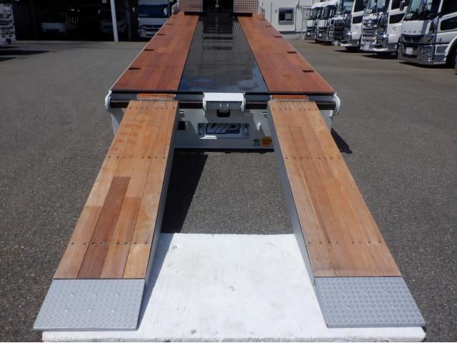 MITSUBISHI FUSOU SUPER GREAT 2025