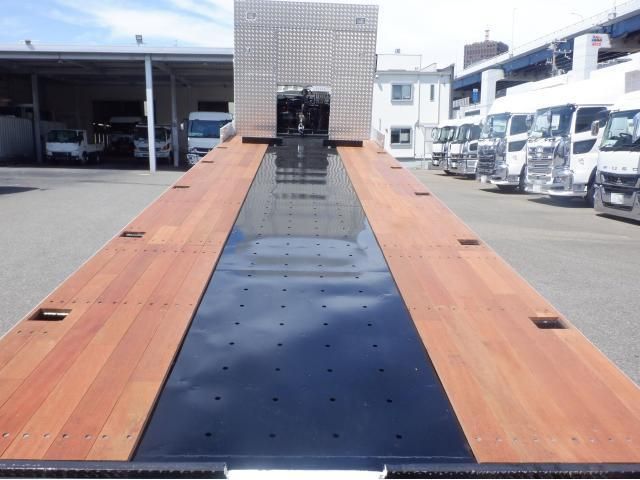 MITSUBISHI FUSOU SUPER GREAT 2025