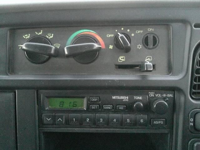 MITSUBISHI CANTER 1996