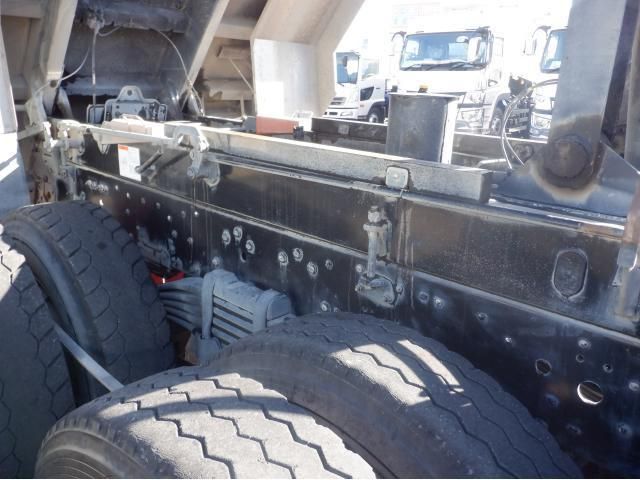 MITSUBISHI FUSOU SUPER GREAT 2021