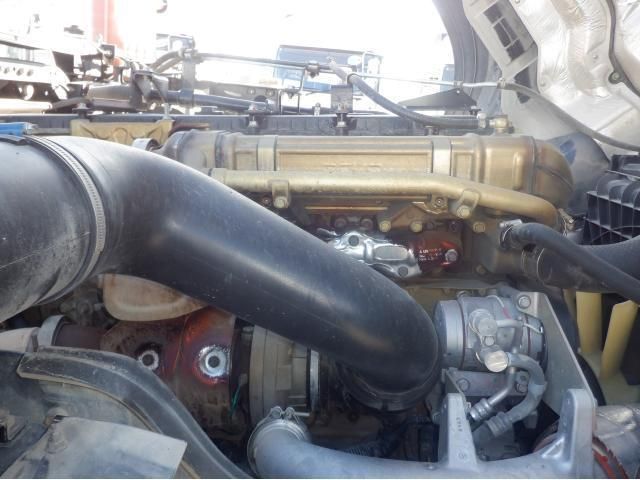 MITSUBISHI FUSOU SUPER GREAT 2021