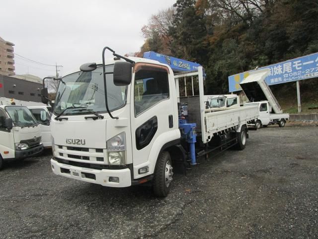 ISUZU ???? 2011