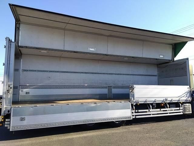 NISSAN DIESEL Quon 2015