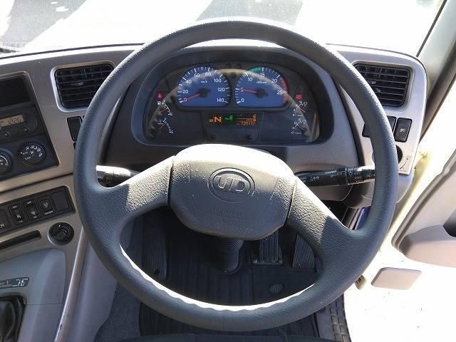 NISSAN DIESEL Quon 2015