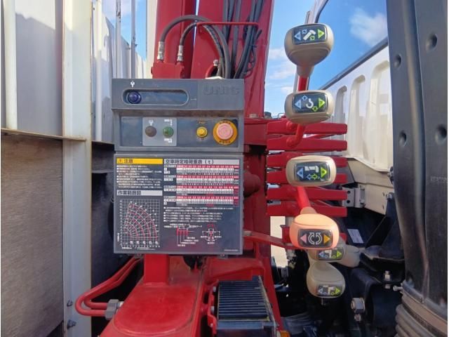 MITSUBISHI FUSOU FIGHTER 2019