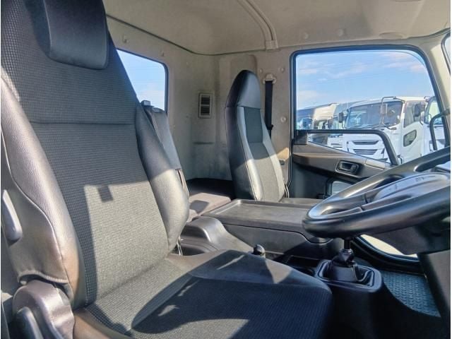 MITSUBISHI FUSOU FIGHTER 2019