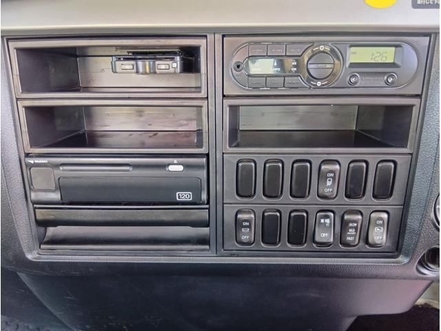 MITSUBISHI FUSOU FIGHTER 2019