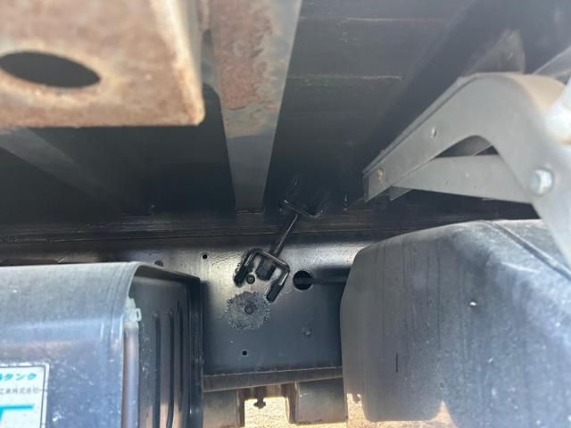 MITSUBISHI FUSOU SUPER GREAT 2008