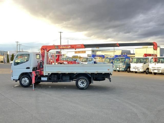 MITSUBISHI CANTER 2004