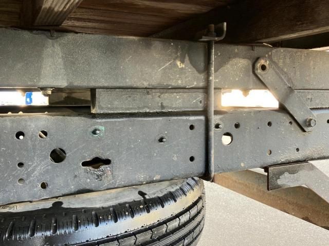 MITSUBISHI CANTER 2004