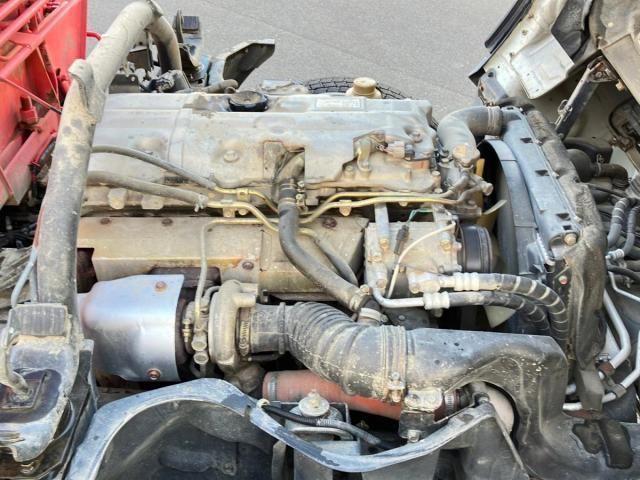 MITSUBISHI CANTER 2004