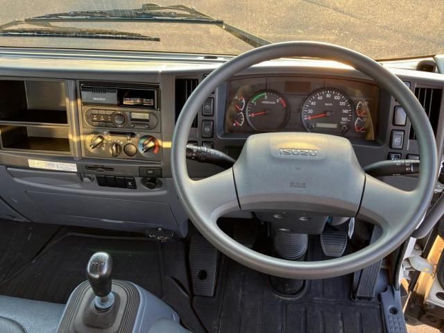 ISUZU FORWARD 2019