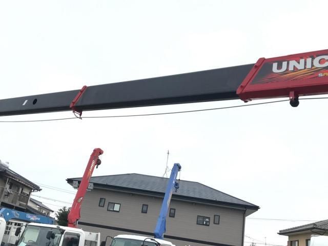 MITSUBISHI FUSOU SUPER GREAT 2023