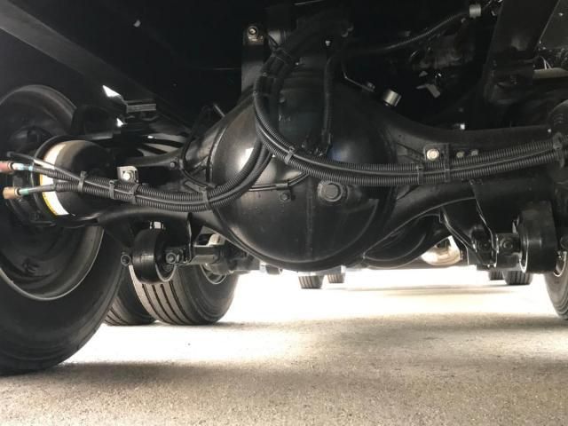 MITSUBISHI FUSOU SUPER GREAT 2023