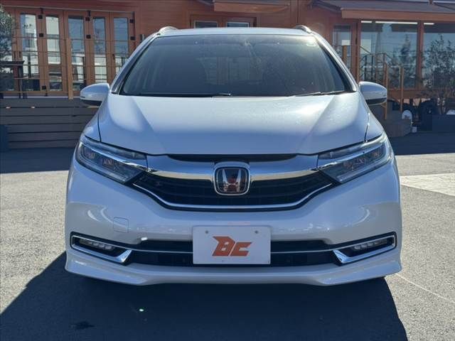 HONDA SHUTTLE HYBRID 2021