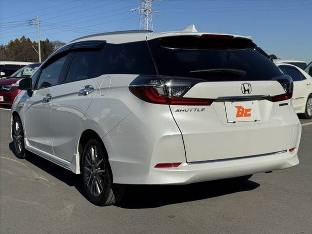 HONDA SHUTTLE HYBRID 2021