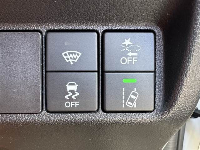 HONDA SHUTTLE HYBRID 2021