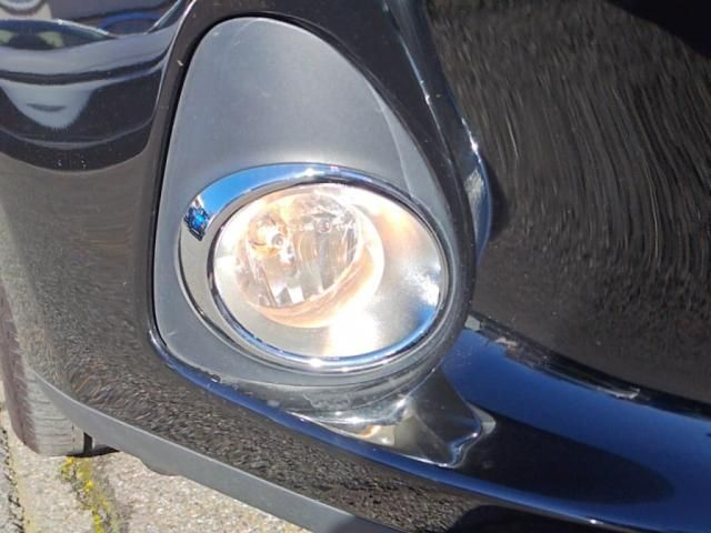 TOYOTA AVENSISWAGON 2012