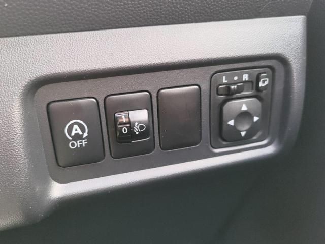 MITSUBISHI MIRAGE hatchback 2014