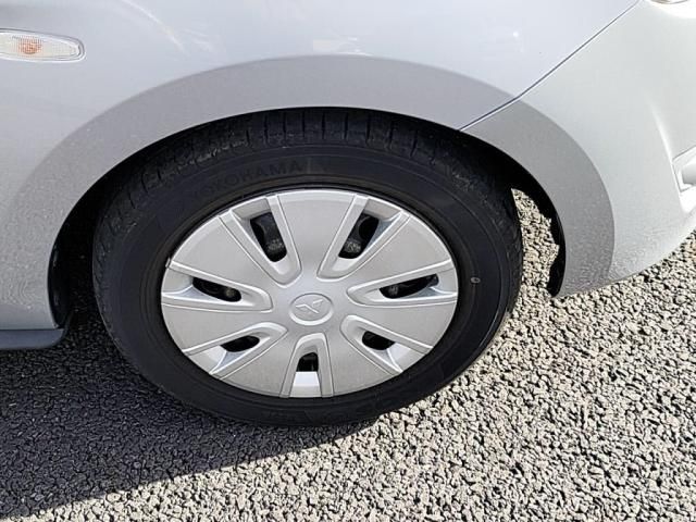 MITSUBISHI MIRAGE hatchback 2014