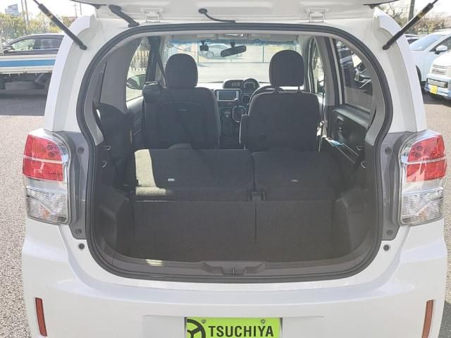 TOYOTA SPADE 2013