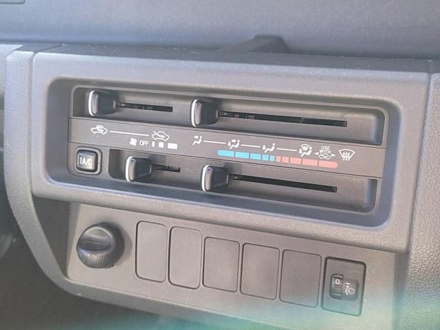 DAIHATSU HIJET truck 2014