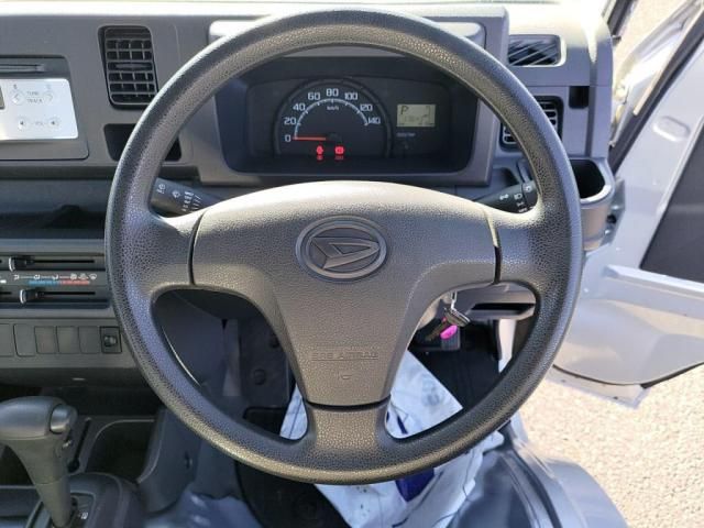 DAIHATSU HIJET truck 2014