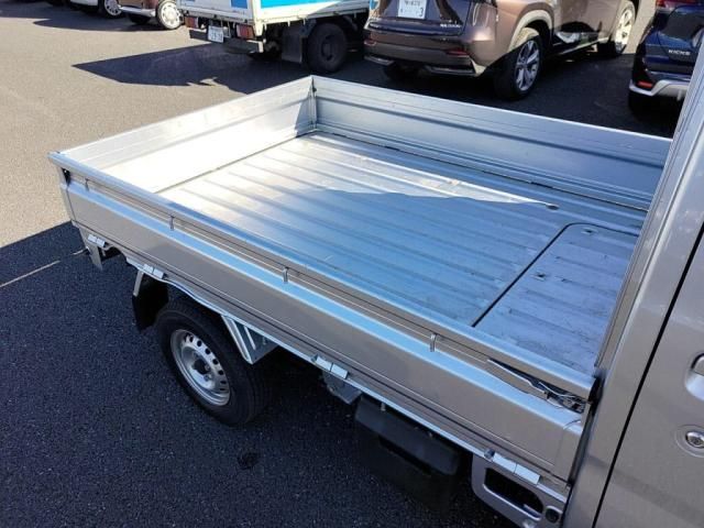 DAIHATSU HIJET truck 2014