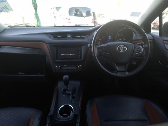 TOYOTA AVENSISWAGON 2016