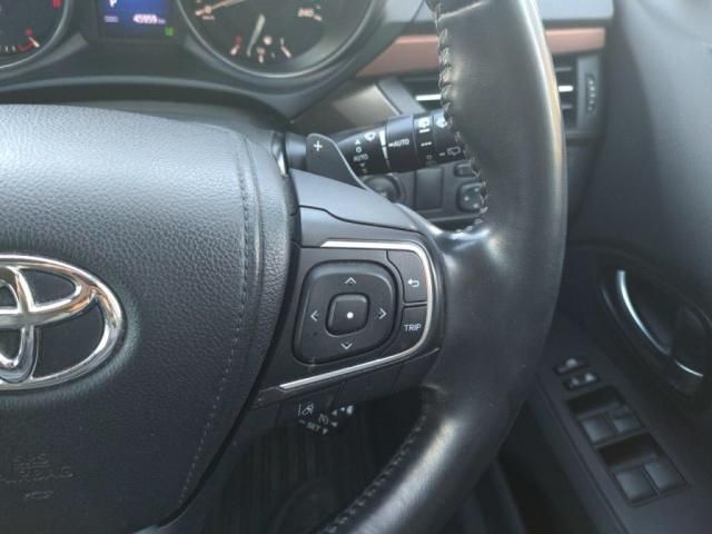 TOYOTA AVENSISWAGON 2016