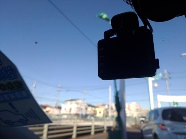 TOYOTA AVENSISWAGON 2016