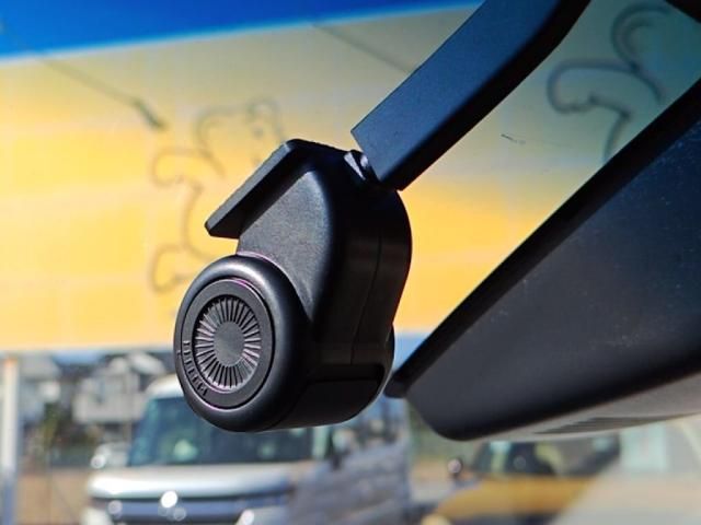 DAIHATSU MOVE CUSTOM 2019