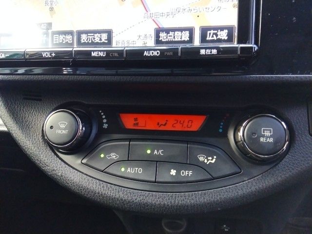 TOYOTA VITZ HYBRID 2017