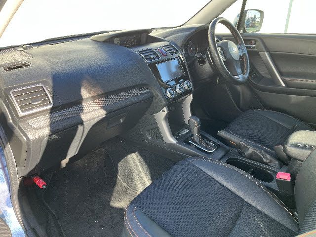 SUBARU FORESTER 2015