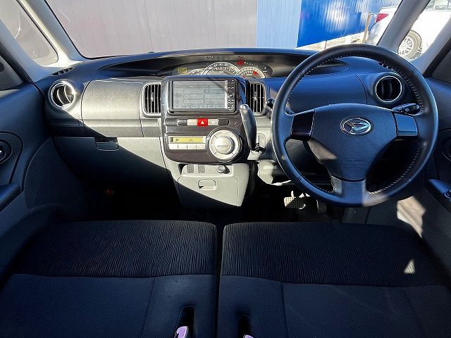 DAIHATSU TANTO CUSTOM 2010