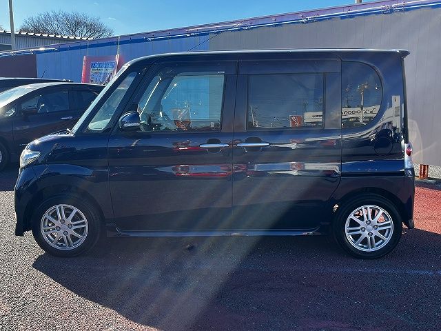 DAIHATSU TANTO CUSTOM 2010