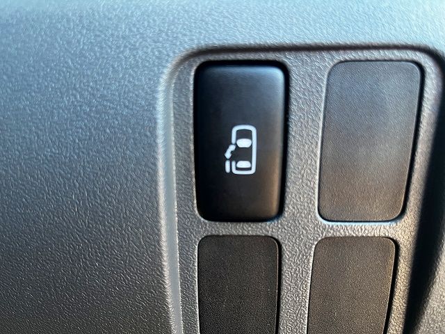 DAIHATSU TANTO CUSTOM 2010