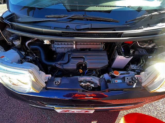 DAIHATSU TANTO CUSTOM 2010